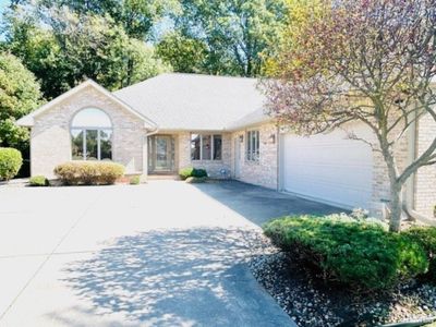 720 Willowridge Drive, Condo with 3 bedrooms, 3 bathrooms and null parking in Kokomo IN | Image 2