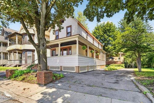 8 Schonowee Ave, Scotia, NY, 12302-2407 | Card Image