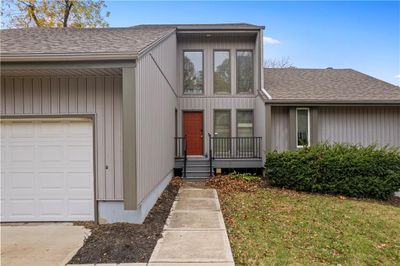 5772 Marty Street, House other with 3 bedrooms, 2 bathrooms and null parking in Overland Park KS | Image 3