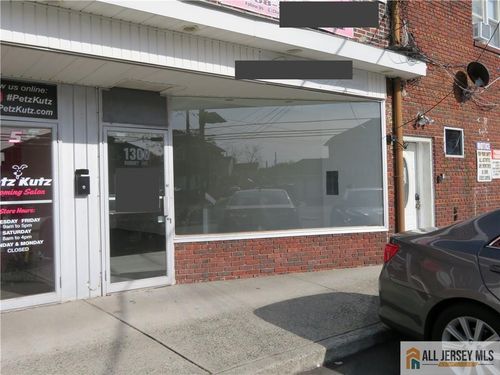 1300 Burnet Ave, Union, NJ, 07083-3946 | Card Image