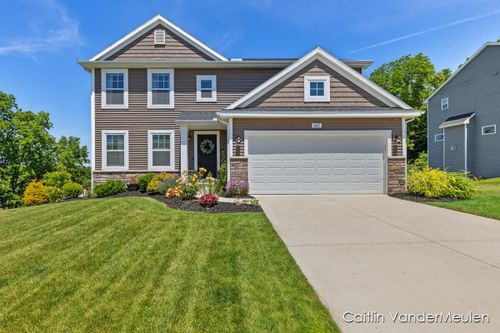 667 Sun Stone Drive Sw, Byron Center, MI, 49315 | Card Image