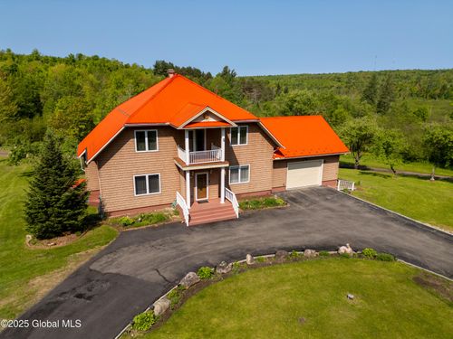 1435 Webster St, Malone, NY, 12953-3621 | Card Image