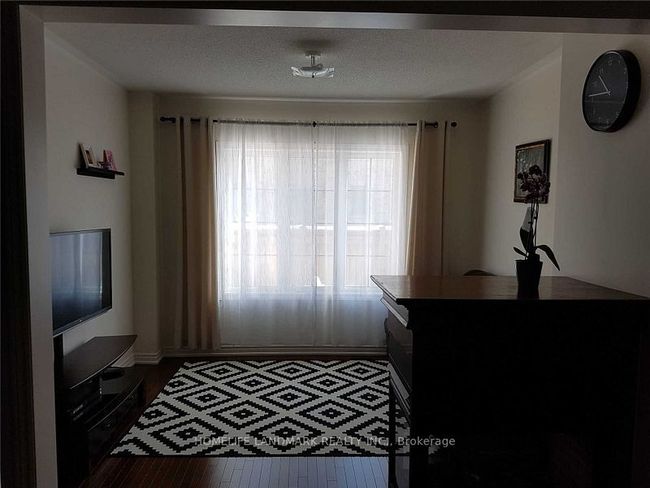 114 Alexie Way, House attached with 3 bedrooms, 3 bathrooms and 1 parking in Vaughan ON | Image 4