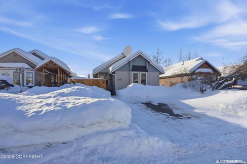 10330 Arborvitae Dr, Anchorage, AK, 99507-4128 | Card Image