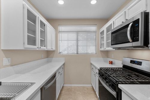 818-2201 Ramsgate Drive, Henderson, NV, 89074 | Card Image