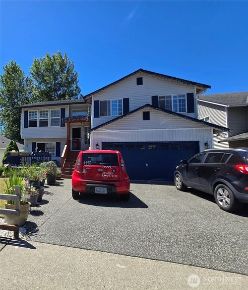 6608 79th Dr Ne, Marysville, WA, 98270-6577 | Card Image