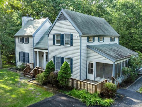 1232 Glasco Tpke, Saugerties, NY, 12477-3239 | Card Image