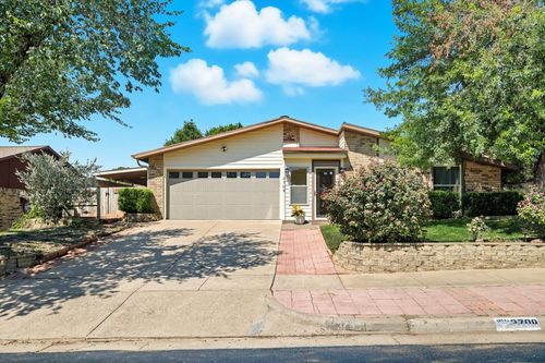 3709 Pinewood St, Bedford, TX, 76021-5123 | Card Image