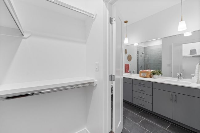 APT-2010 - 4801 Springdale Rd, Condo with 2 bedrooms, 2 bathrooms and 1 parking in Austin TX | Image 23