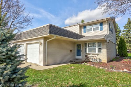 239 Churchgrove Road, Frankenmuth, MI, 48734 | Card Image