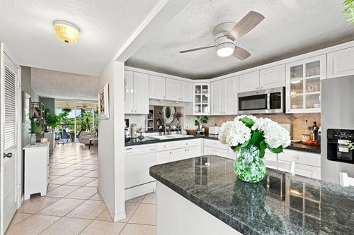 401n-777 S Federal Highway, Pompano Beach, FL, 33062 | Card Image