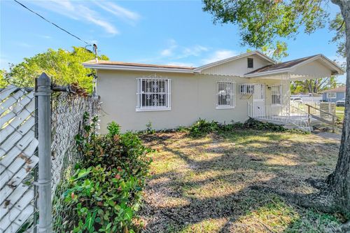 2701 N Fremont Ave, TAMPA, FL, 33607-2007 | Card Image