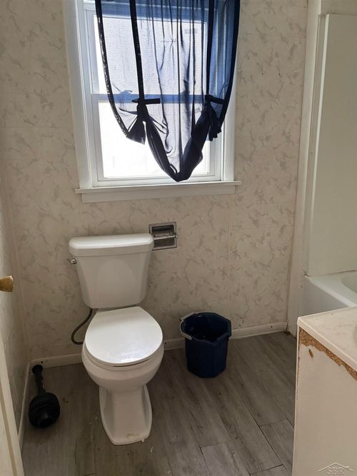 3403 Rust Ave, Saginaw, MI, 48601-2459 | Card Image