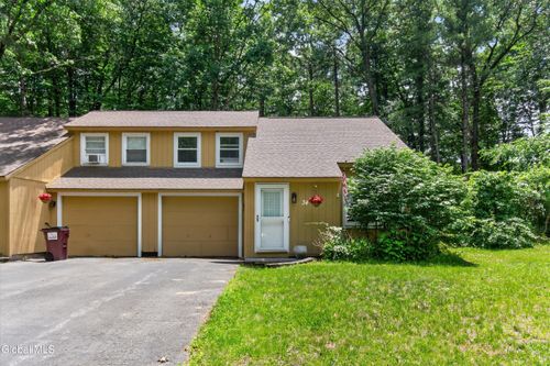 34 Pepperbush Place, Malta, NY, 12020 | Card Image