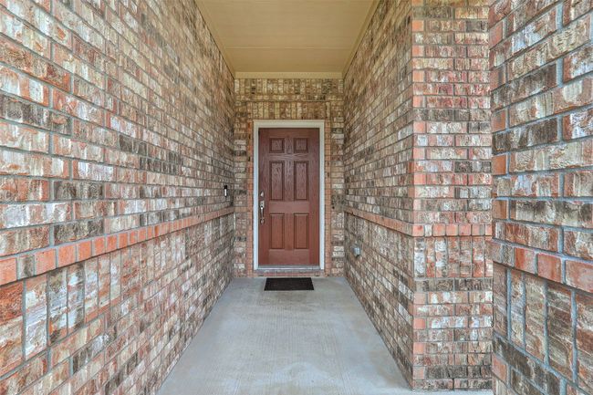 Private Property entrance | Image 4