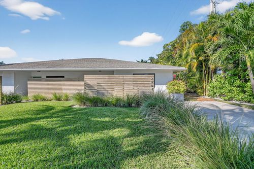 2904 Spanish Trl, Delray Beach, FL, 33483-4815 | Card Image