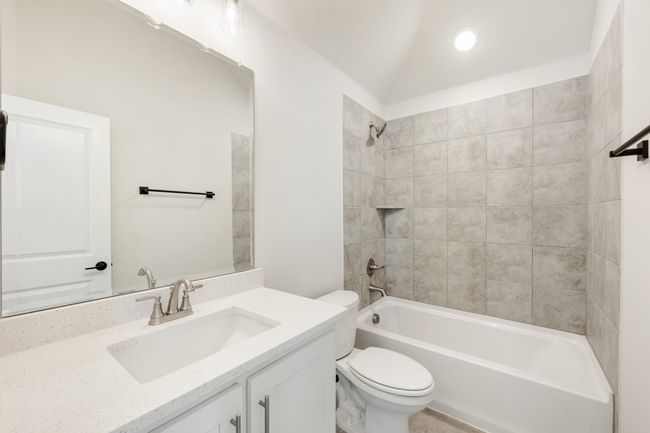 1290 Emily Dr, House other with 4 bedrooms, 3 bathrooms and null parking in Trenton TX | Image 30