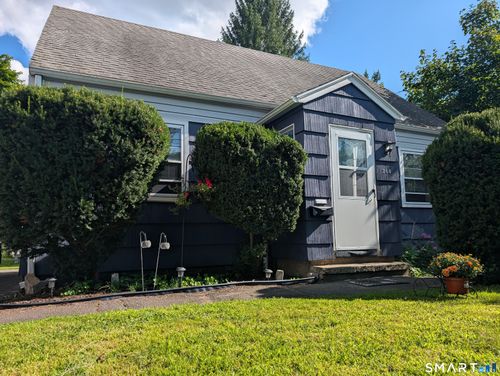 260 Frost Rd, Waterbury, CT, 06705-2106 | Card Image