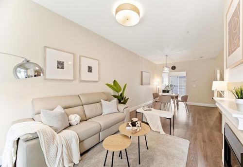 22-12333 English Avenue, Richmond, BC, V7E6T2 | Card Image