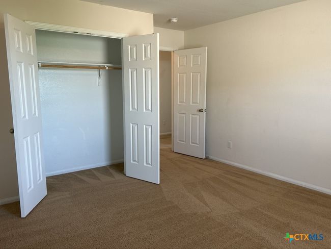 6504 Griffith Loop, House other with 3 bedrooms, 3 bathrooms and null parking in Killeen TX | Image 13