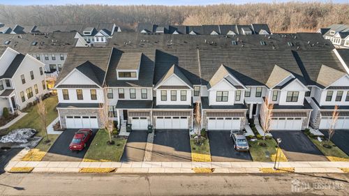 23 Clover Ln, Monroe, NJ, 08831-7198 | Card Image
