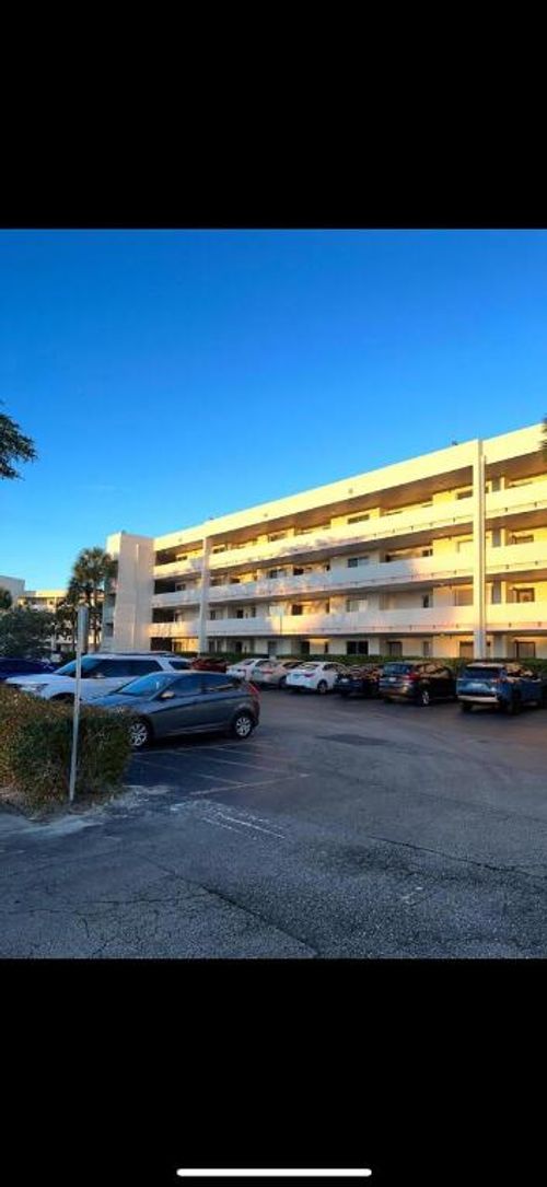 apt-211-3186 Via Poinciana, Lake Worth, FL, 33467-1482 | Card Image