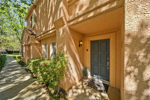 25118 Steinbeck Ave, Stevenson Ranch, CA, 91381-1212 | Card Image