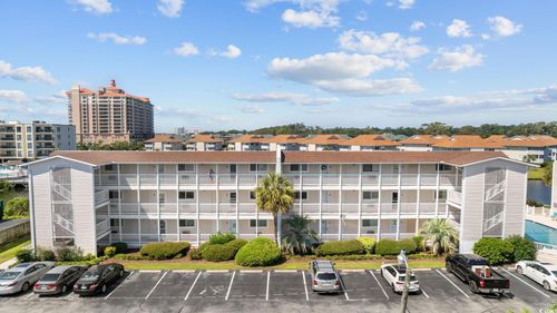 36a-1919 Spring St, North Myrtle Beach, SC, 29582-2748 | Card Image