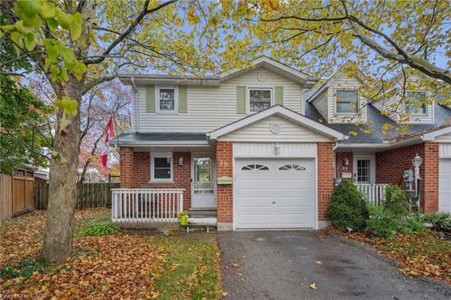 35 Edgemere Dr, Cambridge, ON, N1P1A9 | Card Image