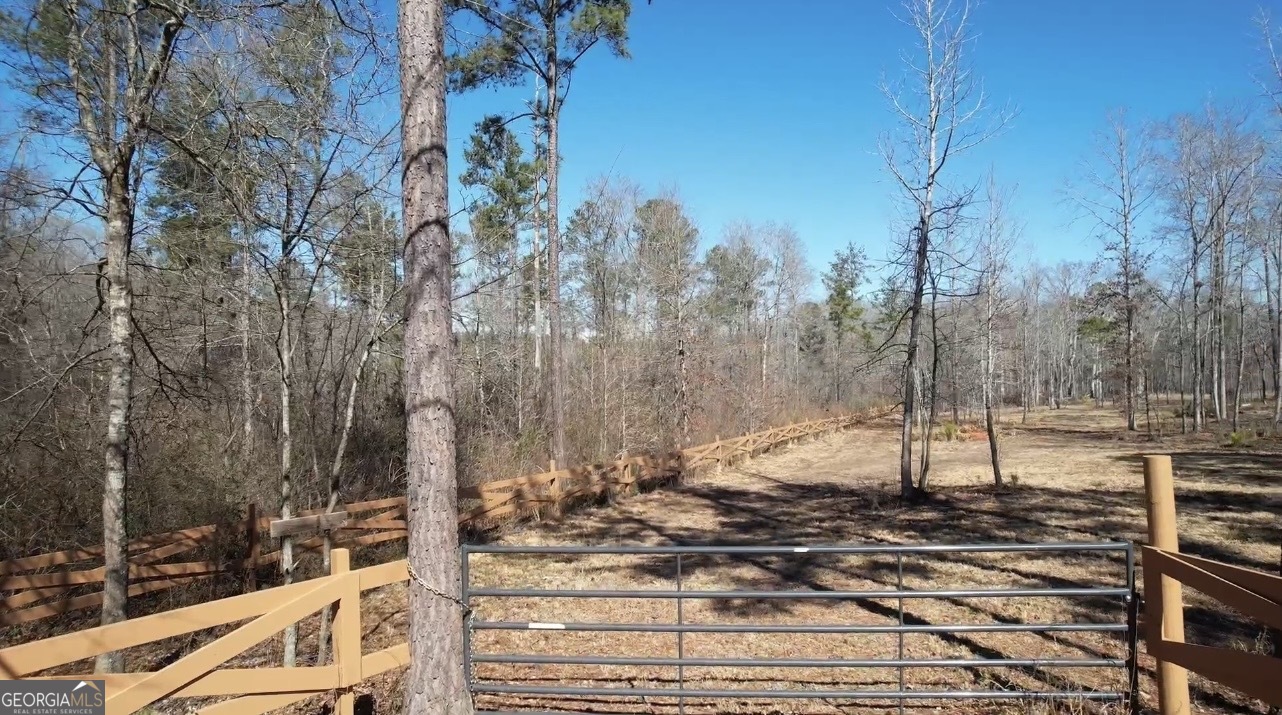 Land in Mcdonough
