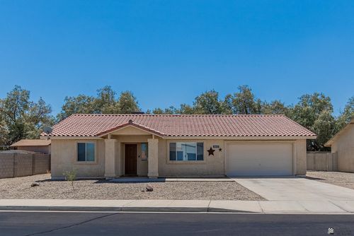 8651 E 26th Pl, Yuma, AZ, 85365-9089 | Card Image