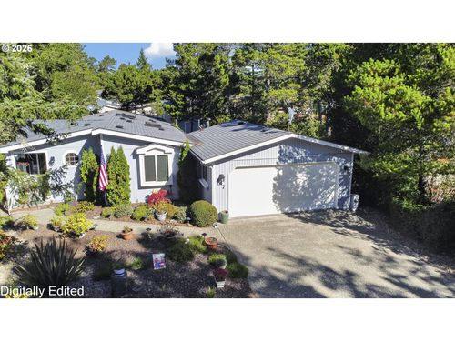 147 42nd Way, Florence, OR, 97439-9282 | Card Image