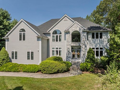 40 Hillside Dr, Wrentham, MA, 02093-1894 | Card Image