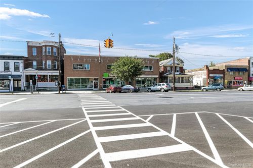473 Broadway, Newburgh, NY, 12550-5332 | Card Image