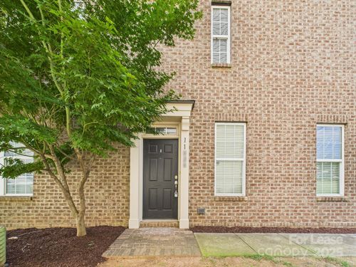 11028 Cedar Walk Ln, Charlotte, NC, 28277-4300 | Card Image