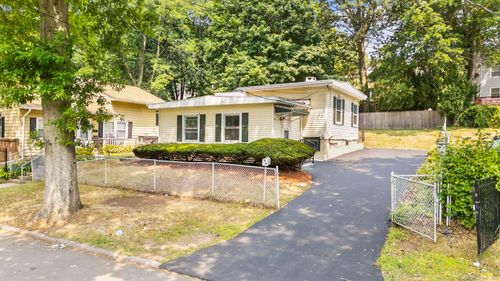 48 Victory Dr, New Haven, CT, 06515-1250 | Card Image