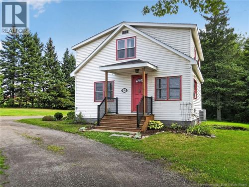 295 Gorge Rd, Moncton, NB, E1G3H9 | Card Image