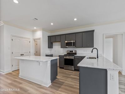 KITCHEN | Image 1