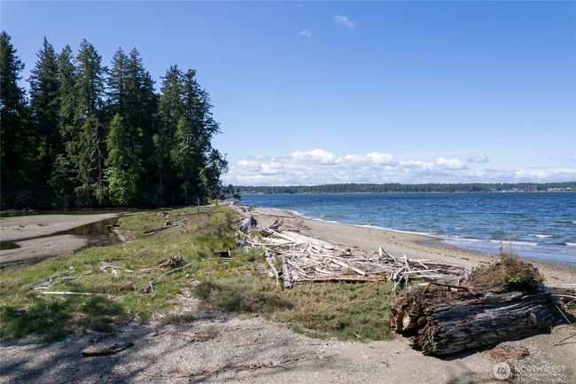 17510 88 Th St Sw, House other with 4 bedrooms, 3 bathrooms and 4 parking in Longbranch WA | Image 31