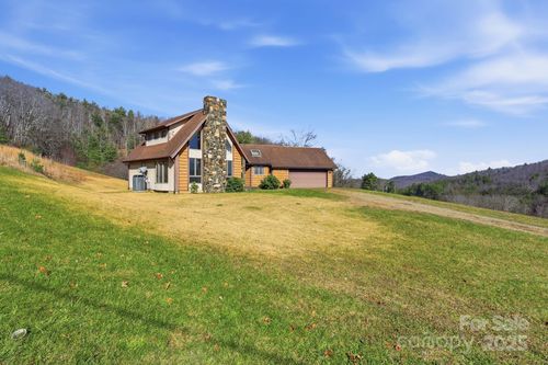 206 Lane L Massey Rd, Crumpler, NC, 28617-9451 | Card Image