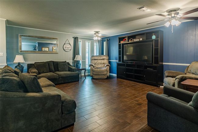 120 Sugar Ln, House other with 3 bedrooms, 2 bathrooms and 2 parking in Lufkin TX | Image 8