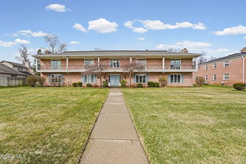 apt-4-4025 Sherwood Forest Manor Rd, Toledo, OH, 43623-4812 | Card Image