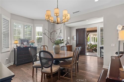 220 Barnes Rd, Tustin, CA, 92782-3748 | Card Image