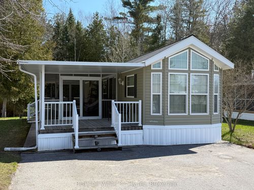 103 Madawaska Trail, Wasaga Beach, ON, L9Z1X7 | Card Image