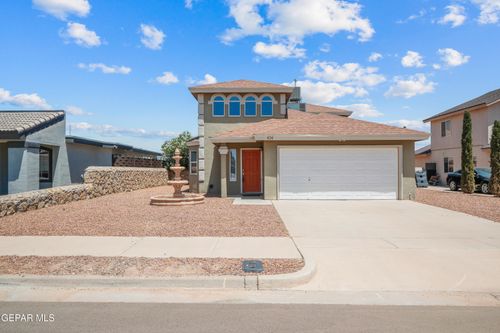 424 Cactus Crossing Dr, Horizon City, TX, 79928-7715 | Card Image