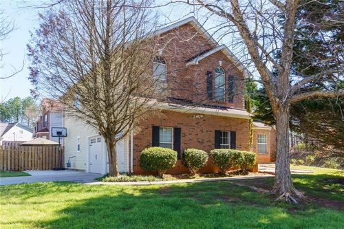 2133 Eagles Nest Cir, Decatur, GA, 30035-2226 | Card Image