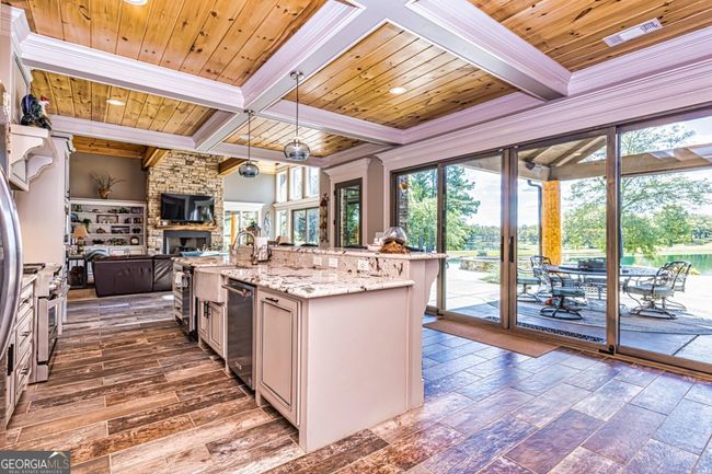 2066 Drew Allen Rd, House other with 4 bedrooms, 3 bathrooms and 3 parking in Williamson GA | Image 33