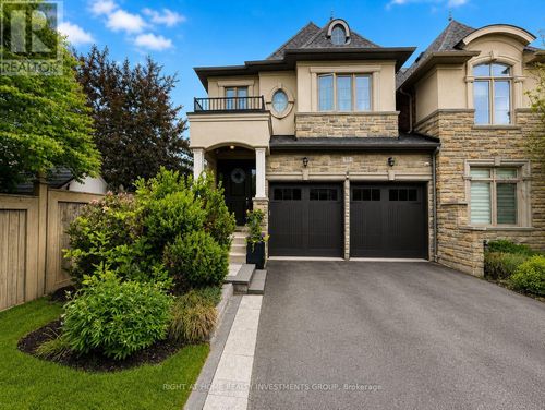 55 Robert Berry Cres, King City, ON, L7B0M4 | Card Image
