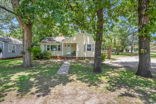 602 3rd Ave N, Myrtle Beach, SC, 29577-3928 | Card Image