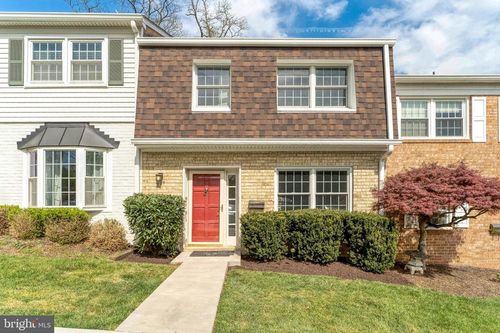 309 Center St N, VIENNA, VA, 22180-4518 | Card Image